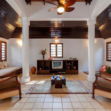 Baan Khunying - Secluded Phuket Beachfront Villa Rawai Ngoại thất bức ảnh