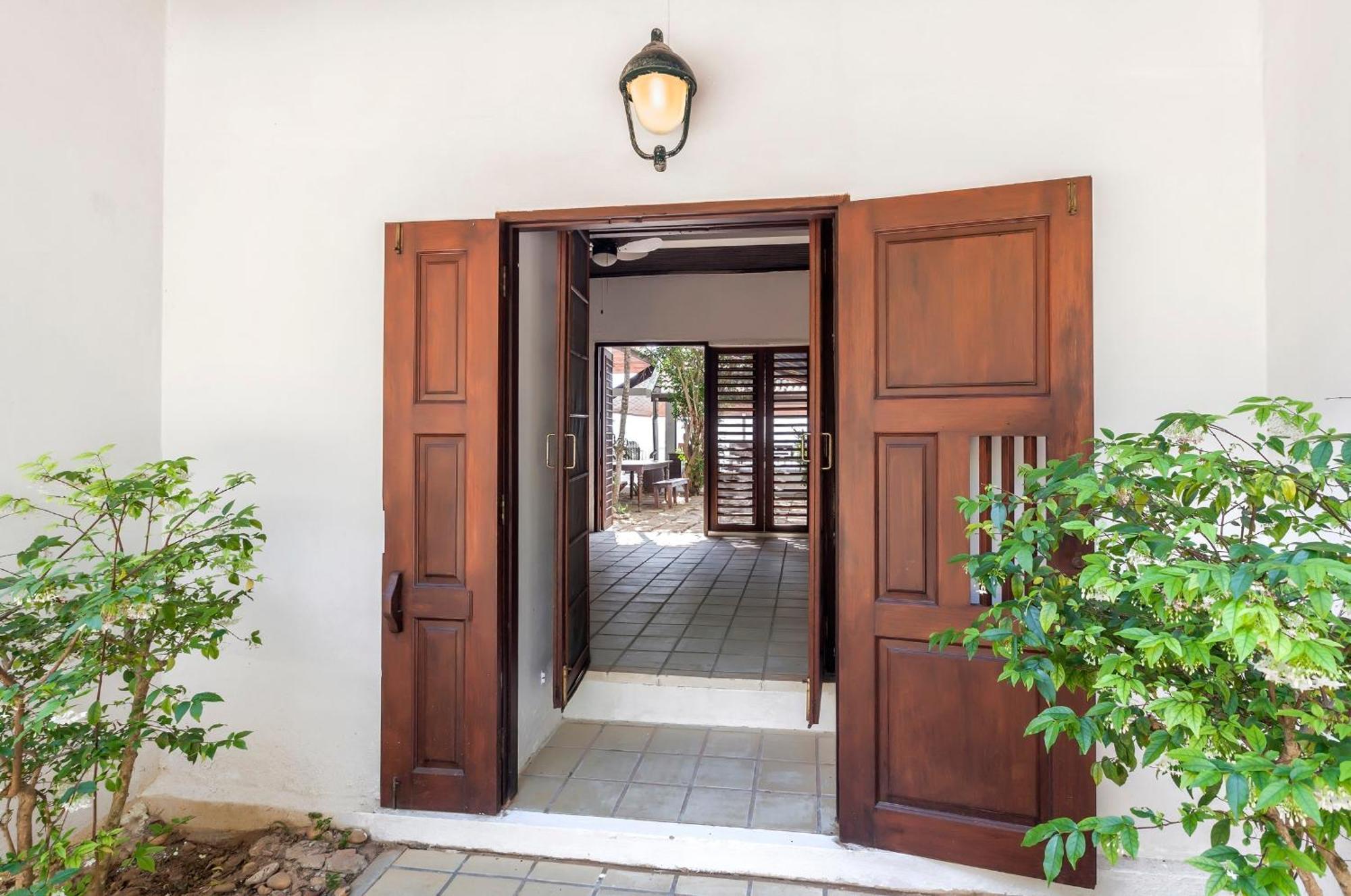 Baan Khunying - Secluded Phuket Beachfront Villa Rawai Ngoại thất bức ảnh