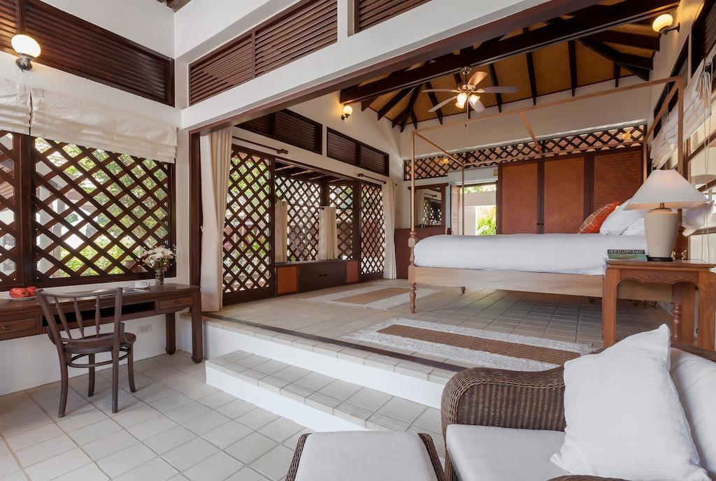 Baan Khunying - Secluded Phuket Beachfront Villa Rawai Phòng bức ảnh