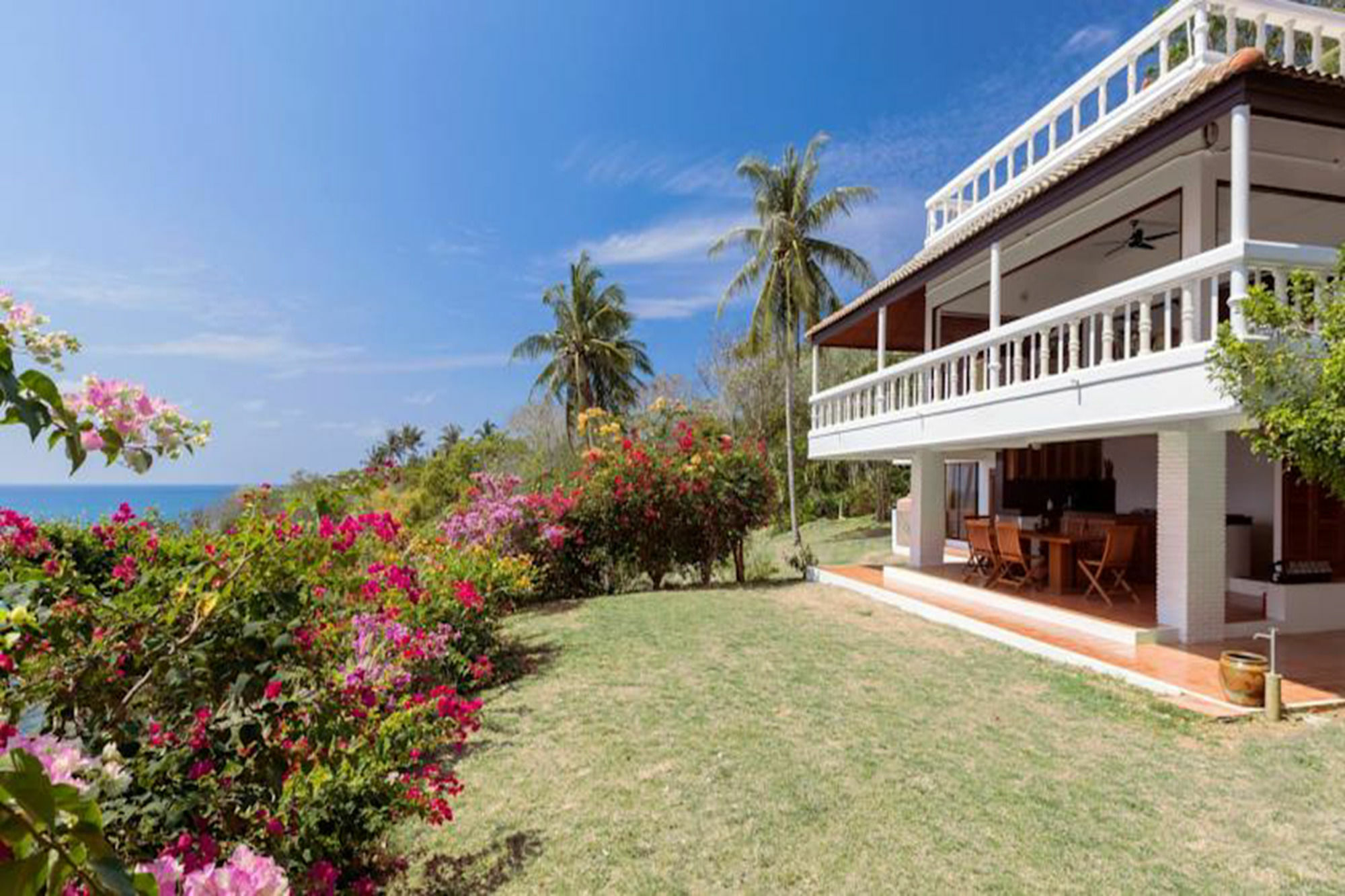 Baan Khunying - Secluded Phuket Beachfront Villa Rawai Ngoại thất bức ảnh