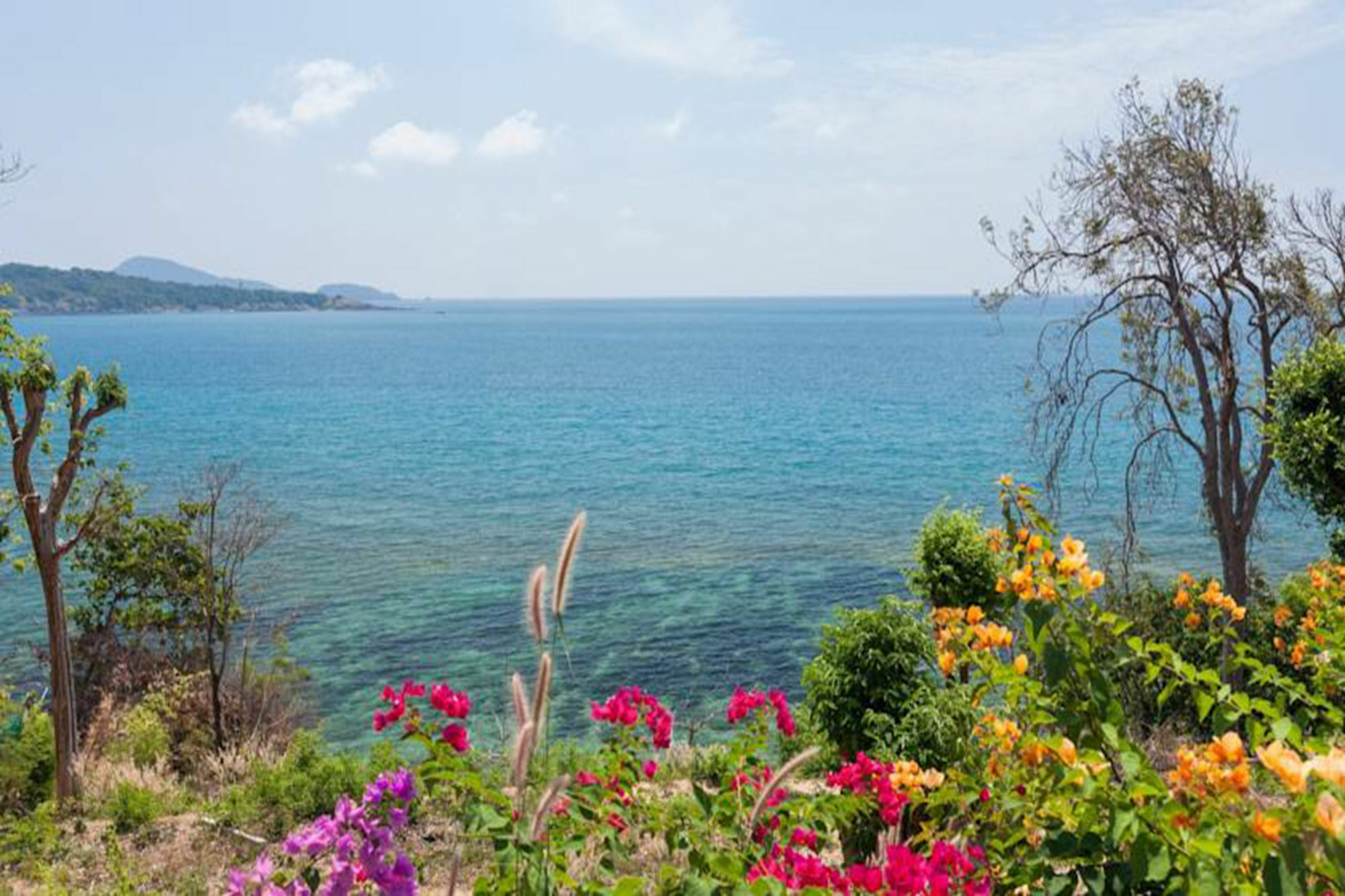Baan Khunying - Secluded Phuket Beachfront Villa Rawai Ngoại thất bức ảnh